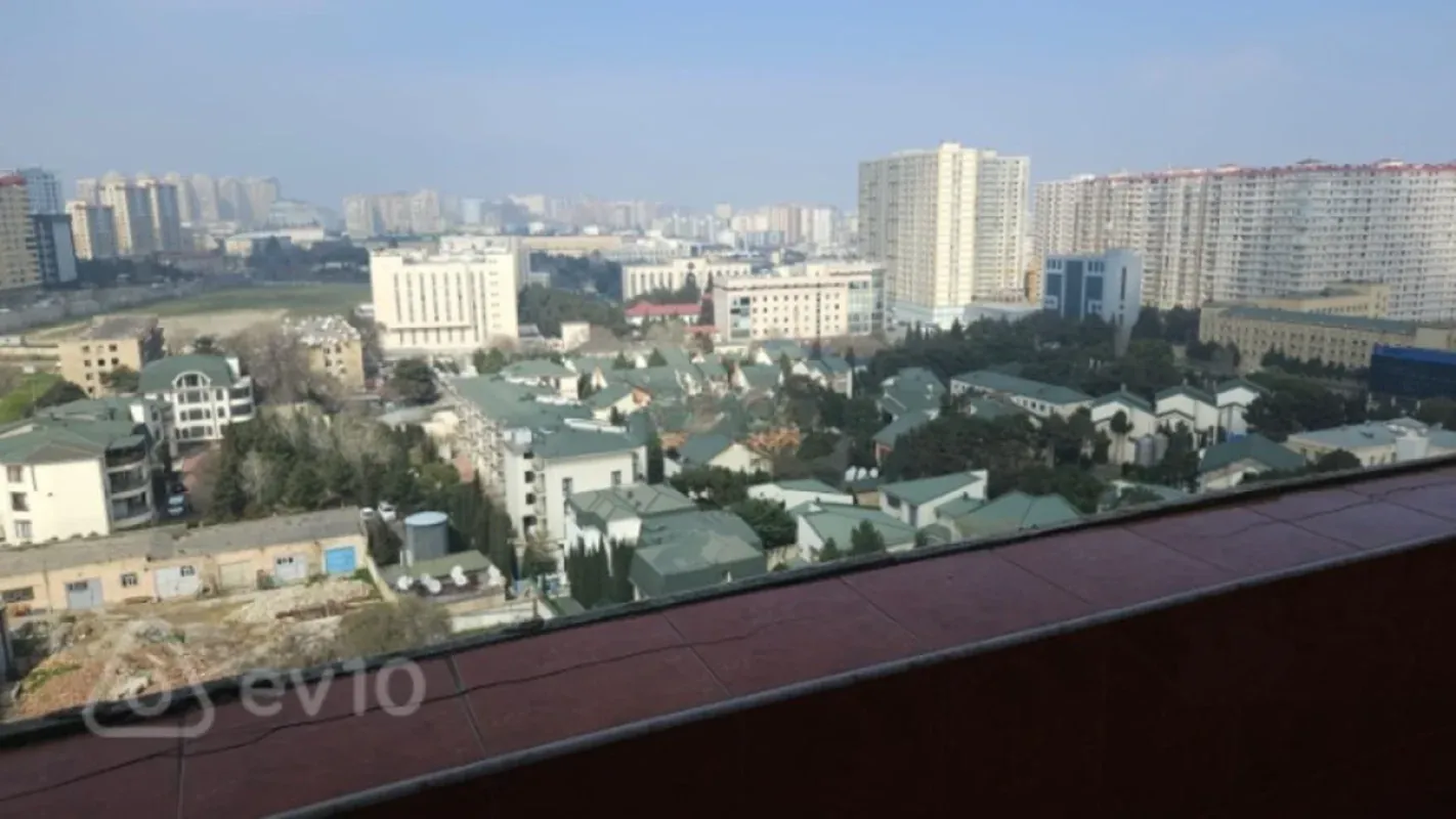 Kirayə verilir 2 otaqlı yeni tikili 70 m²