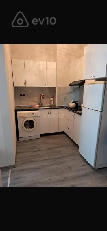 Kirayə verilir 2 otaqlı yeni tikili 50 m²