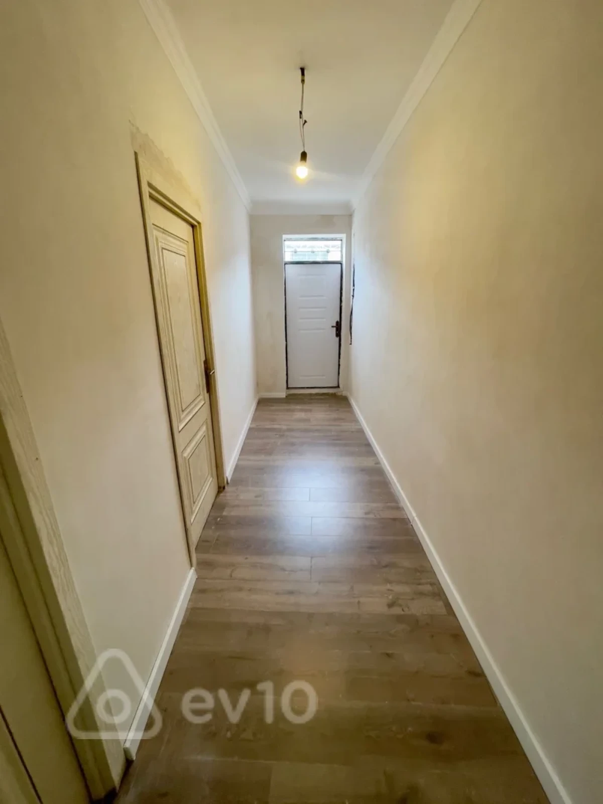 Satılır 3 otaqlı yeni tikili 85 m²