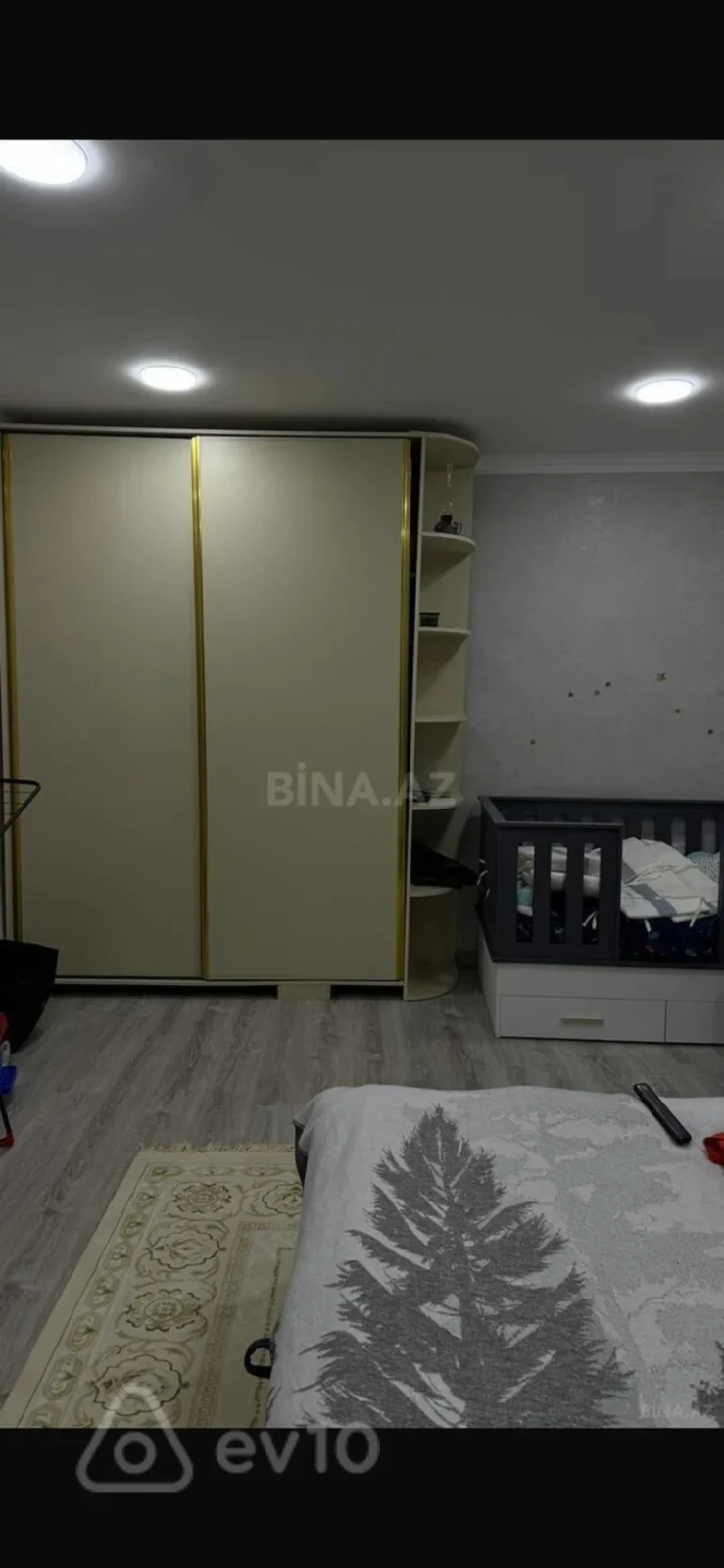 Kirayə verilir 2 otaqlı köhnə tikili 50 m²