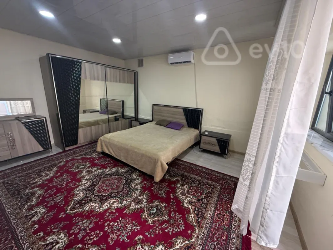 Kirayə verilir 2 otaqlı həyət evi 55 m²