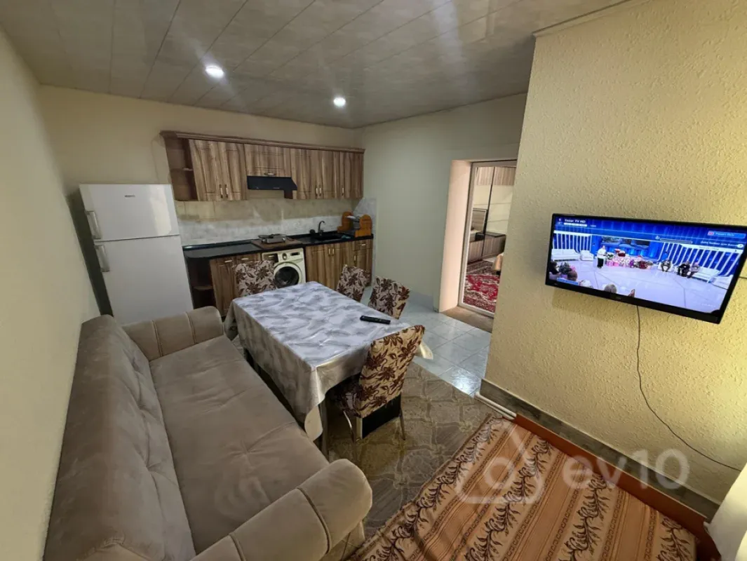Kirayə verilir 2 otaqlı həyət evi 55 m²