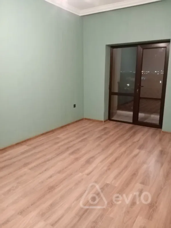 Satılır 3 otaqlı yeni tikili 81 m²