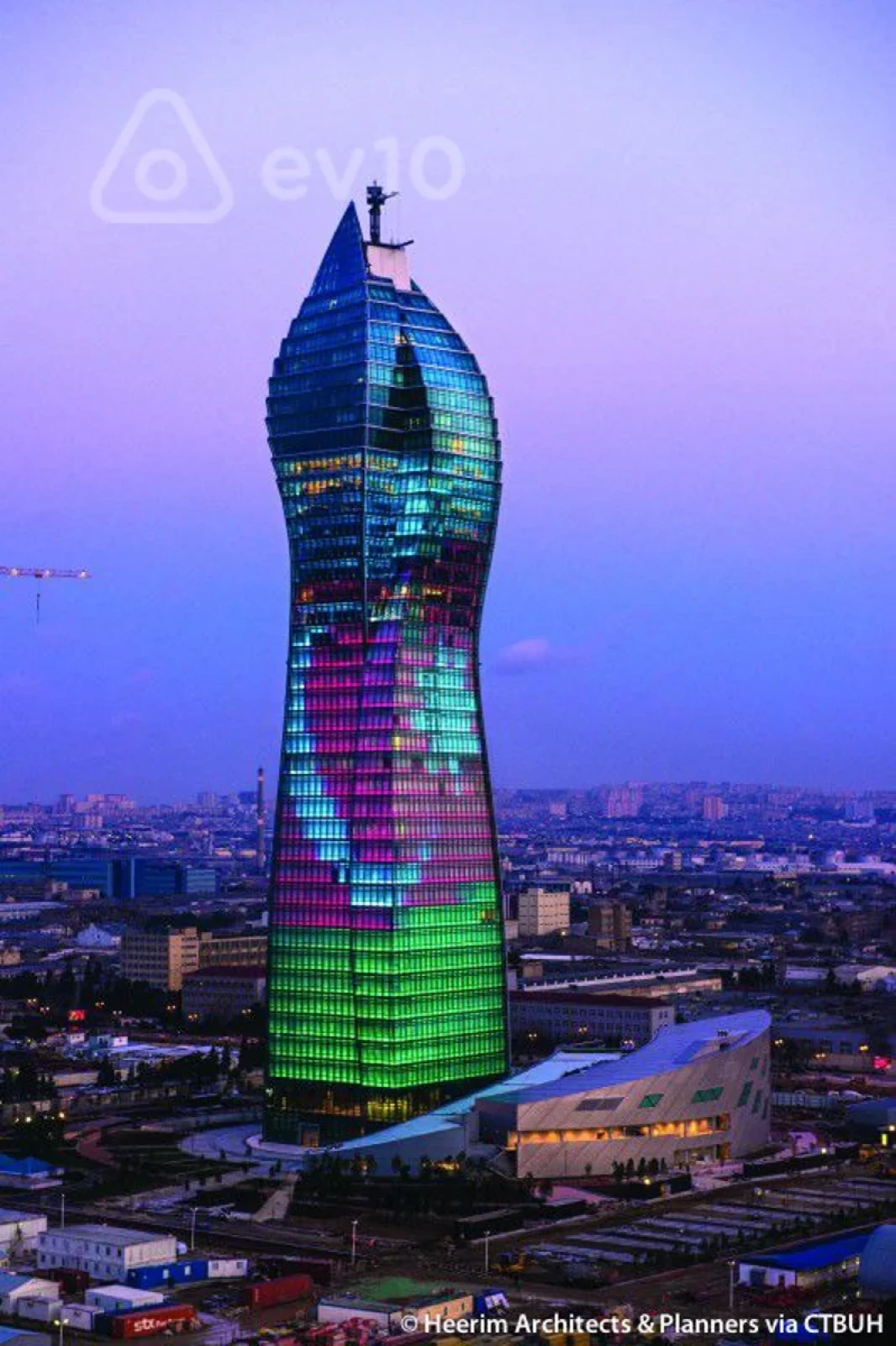 Satılır 3 otaqlı yeni tikili 81 m²