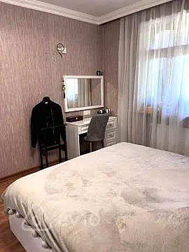 Satılır 3 otaqlı köhnə tikili 90 m²