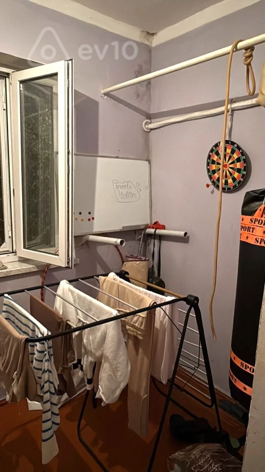 Satılır 3 otaqlı köhnə tikili 90 m²