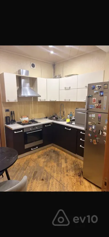 Kirayə verilir 2 otaqlı yeni tikili 80 m²