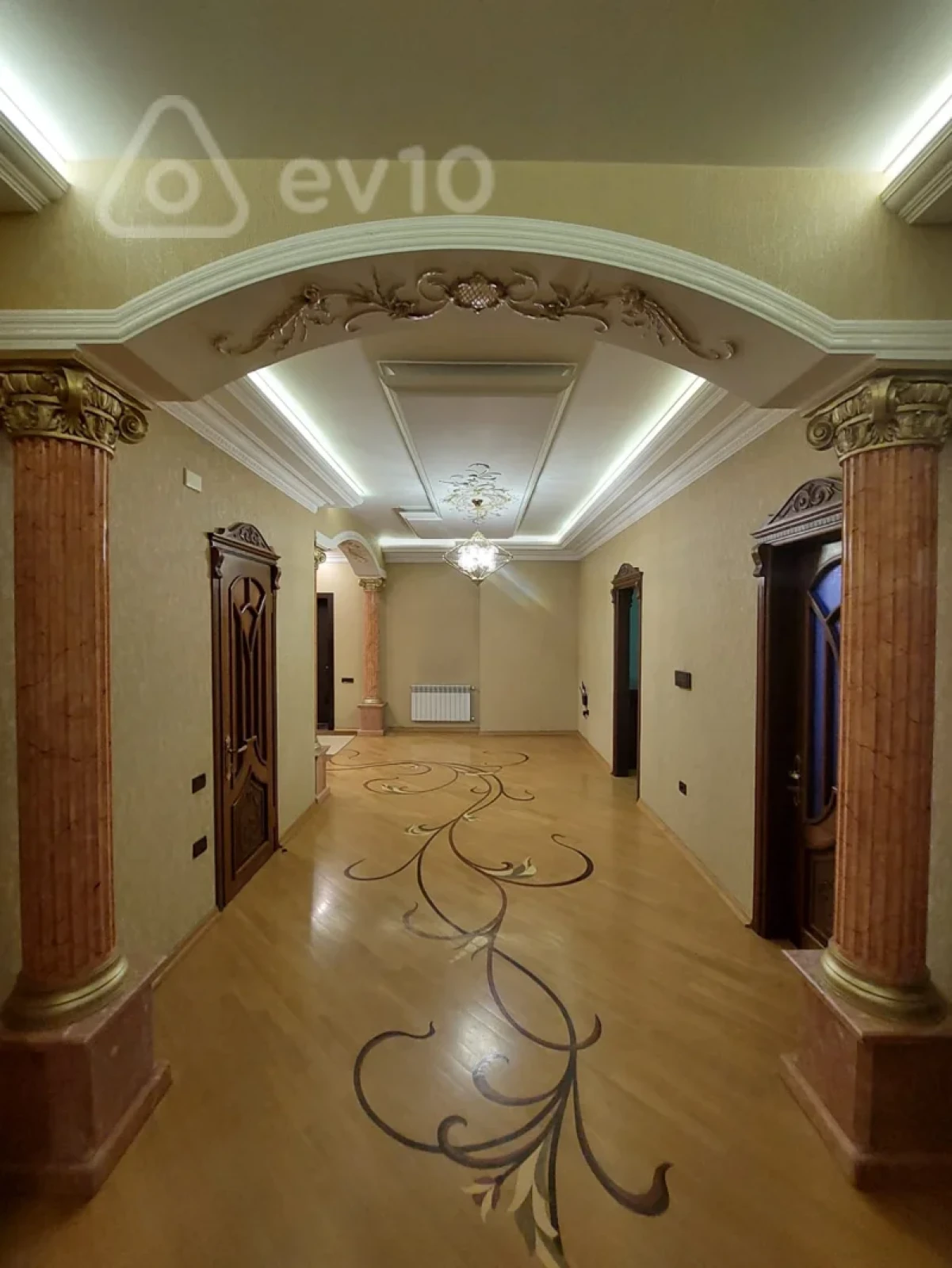 Kirayə verilir 4 otaqlı yeni tikili 193 m²