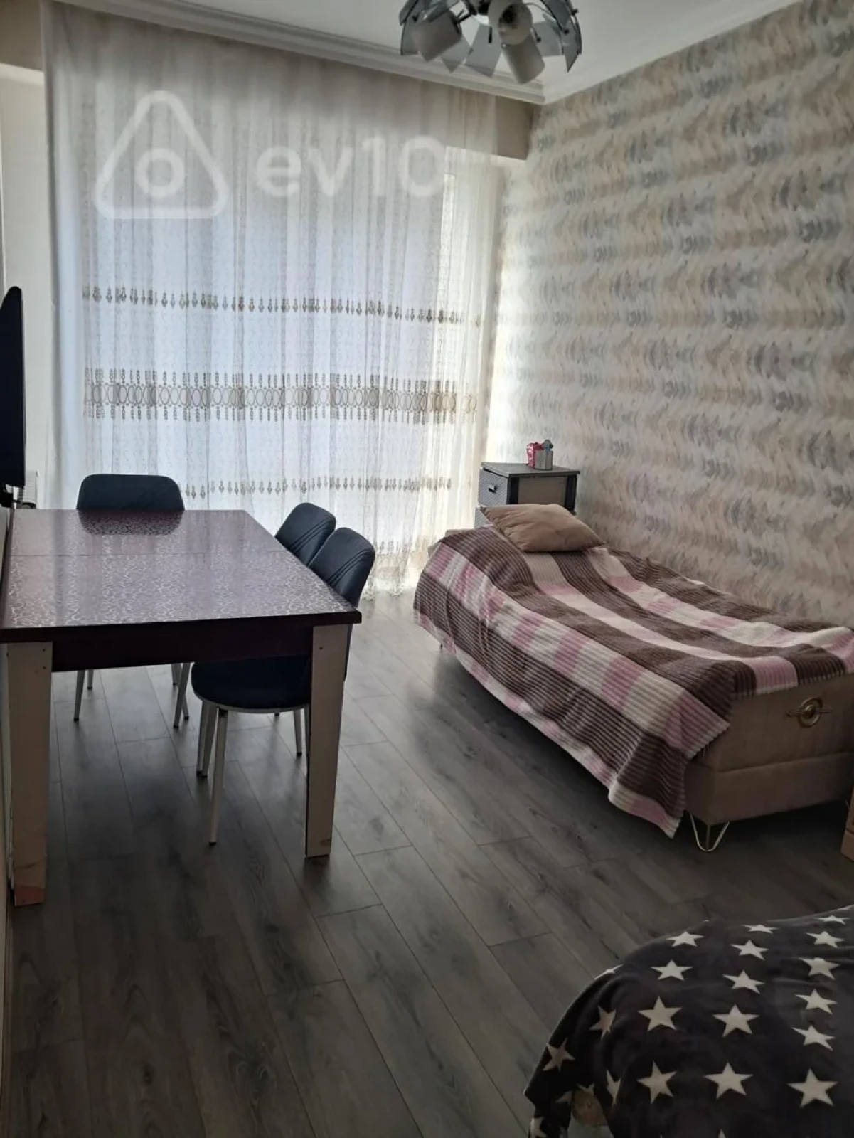 Kirayə verilir 2 otaqlı yeni tikili 56 m²