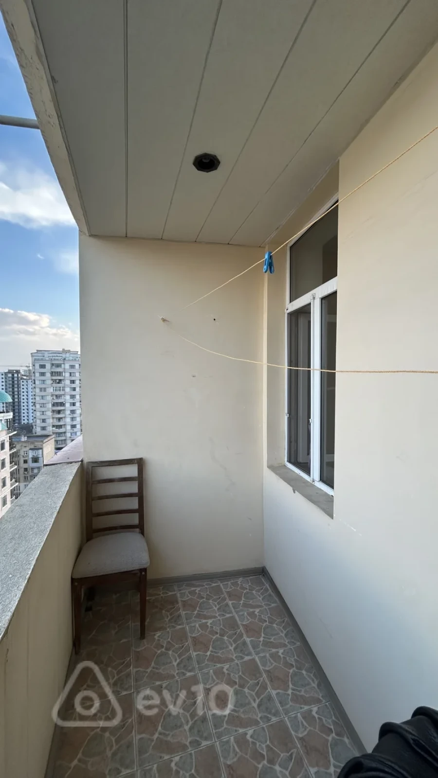 Kirayə verilir 3 otaqlı yeni tikili 90 m²