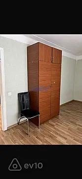 Kirayə verilir 2 otaqlı köhnə tikili 42 m²