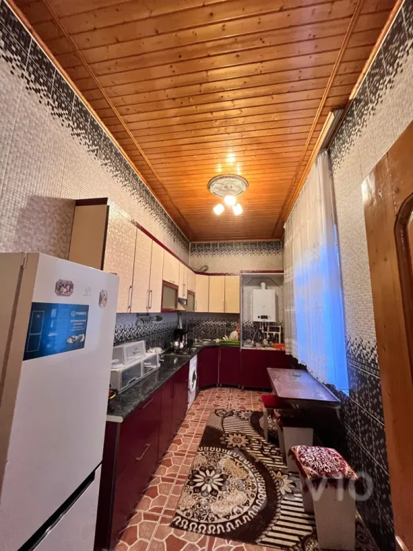 Satılır 4 otaqlı köhnə tikili 150 m²