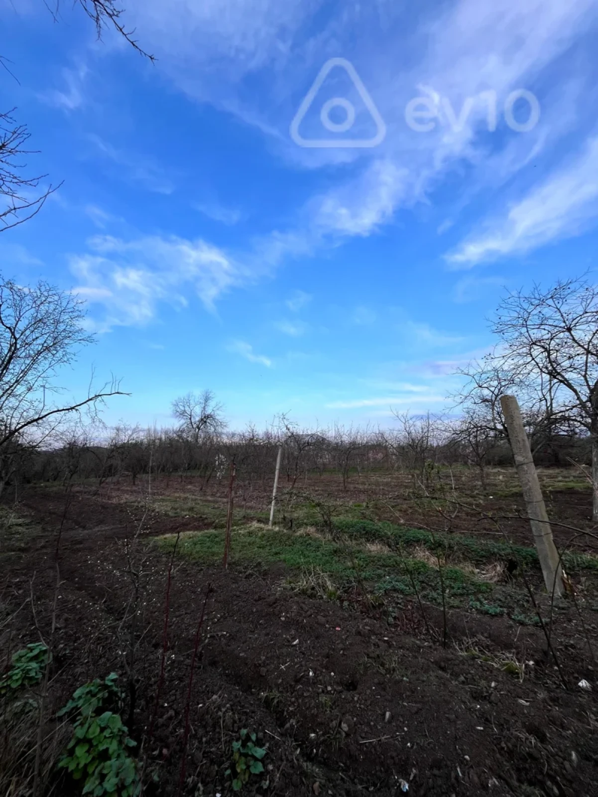 Satılır 4 otaqlı köhnə tikili 150 m²