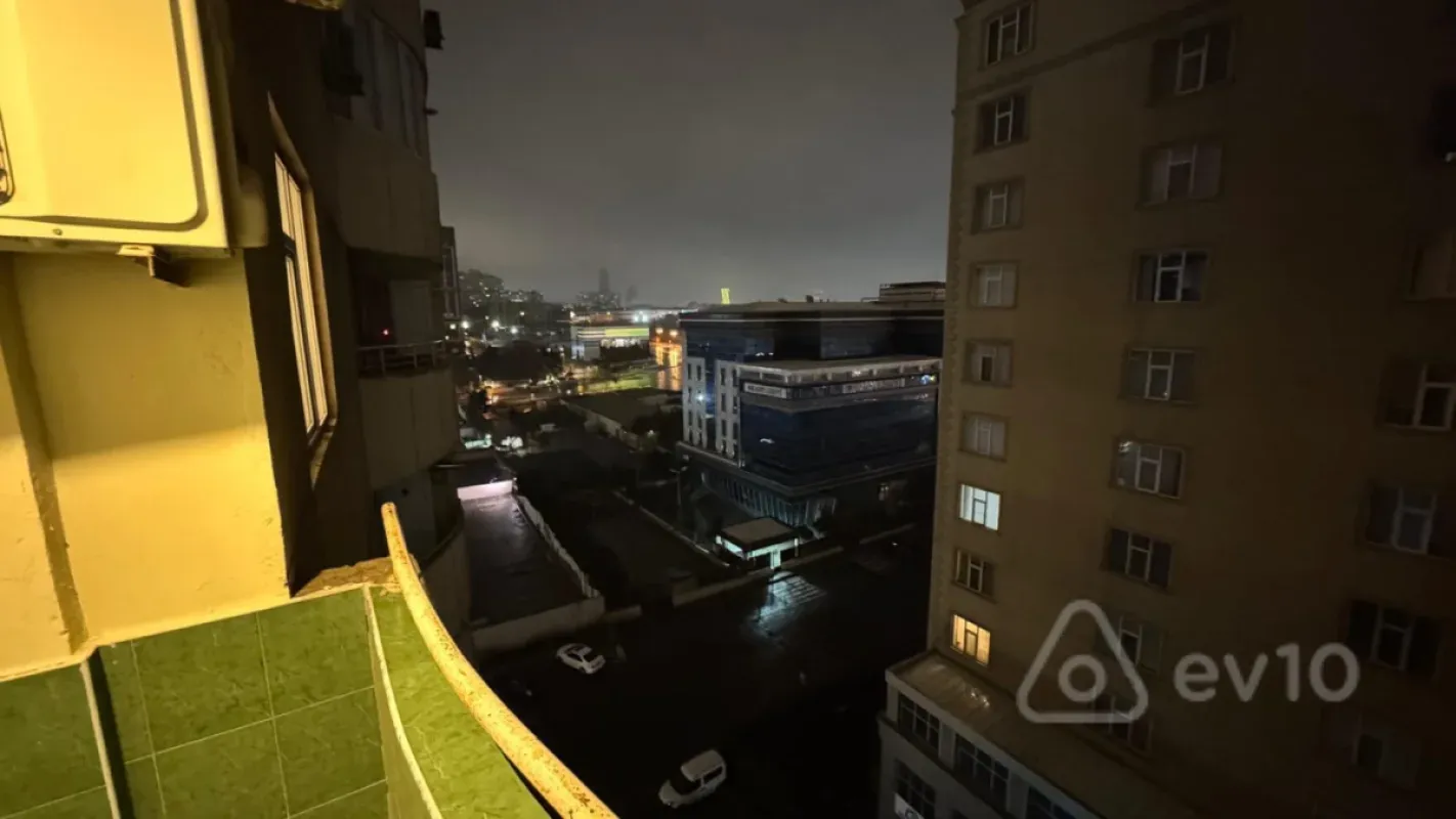 Kirayə verilir 3 otaqlı yeni tikili 115 m²