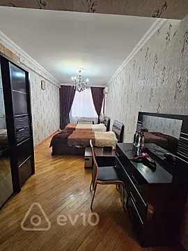 Satılır 3 otaqlı yeni tikili 155 m²