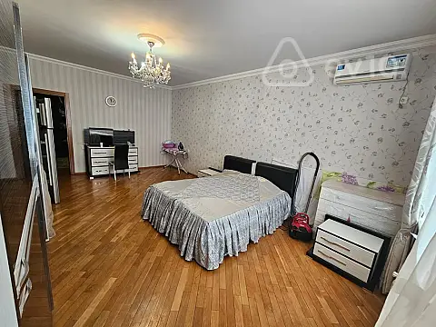 Satılır 3 otaqlı yeni tikili 155 m²