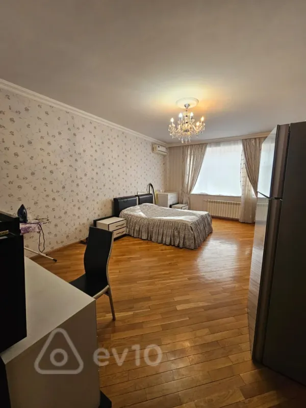 Satılır 3 otaqlı yeni tikili 155 m²