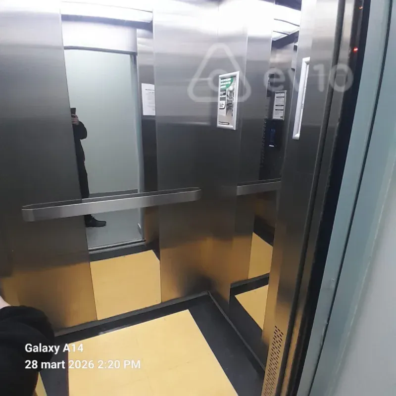 Kirayə verilir 2 otaqlı yeni tikili 65 m²