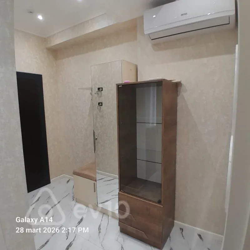 Kirayə verilir 2 otaqlı yeni tikili 65 m²