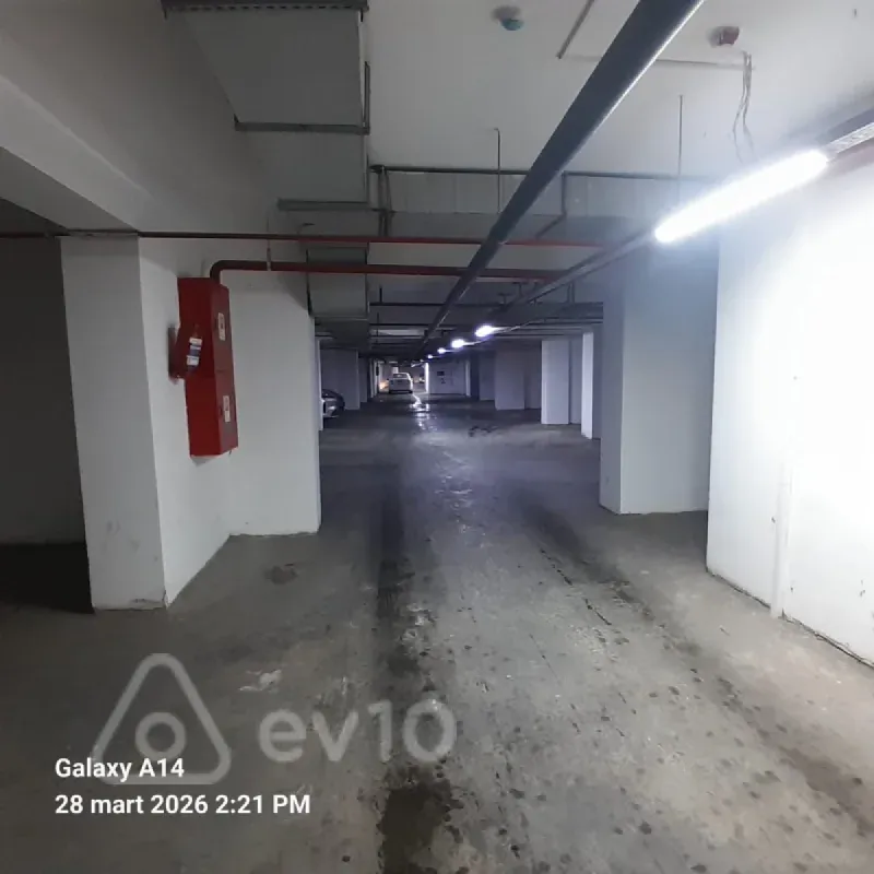 Kirayə verilir 2 otaqlı yeni tikili 65 m²