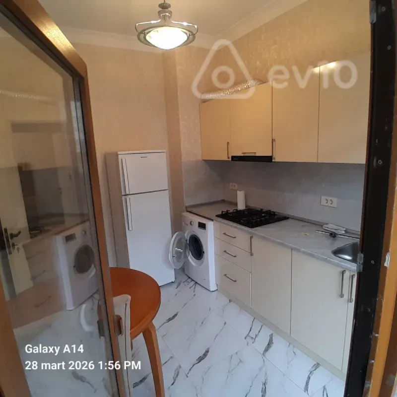 Kirayə verilir 2 otaqlı yeni tikili 65 m²