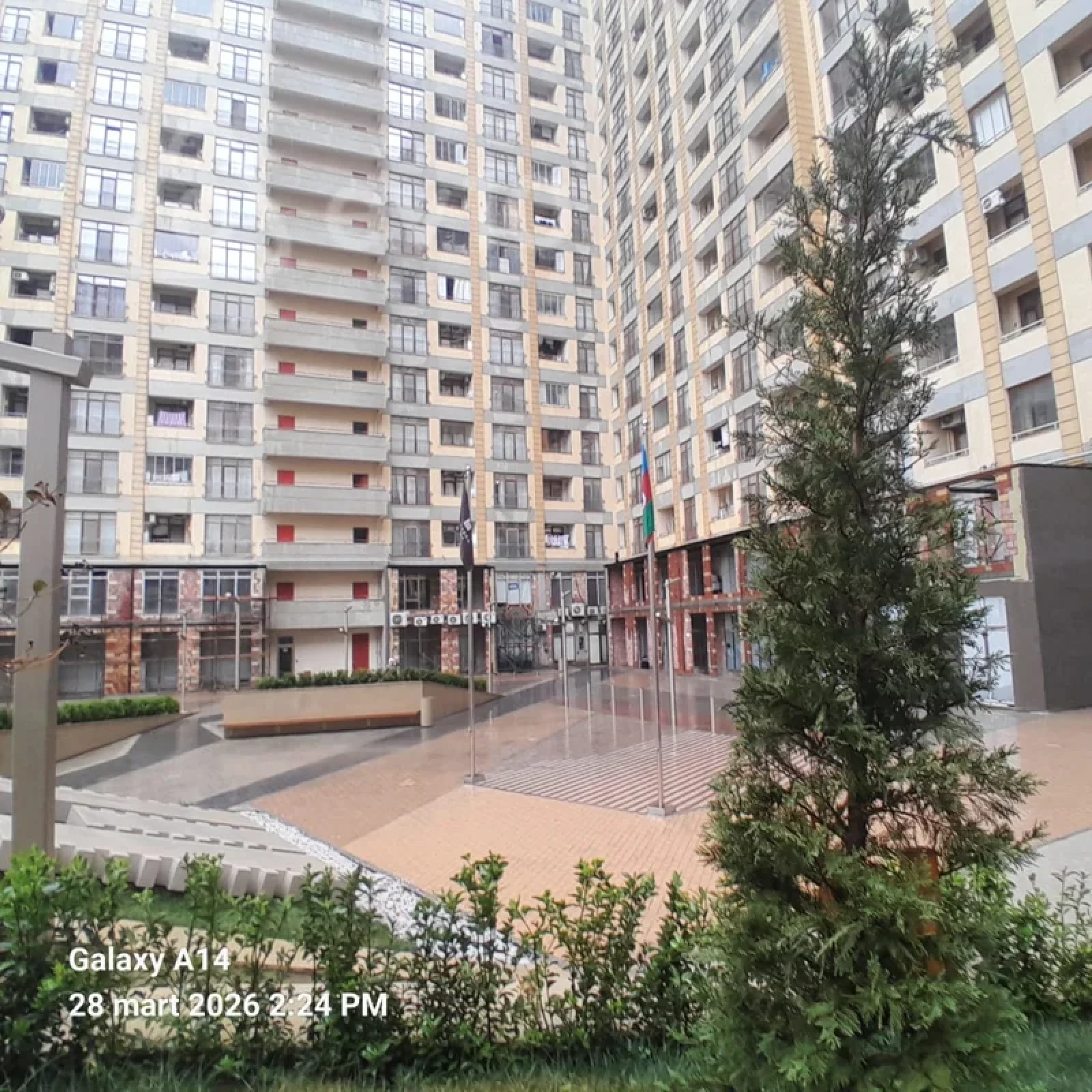 Kirayə verilir 2 otaqlı yeni tikili 65 m²