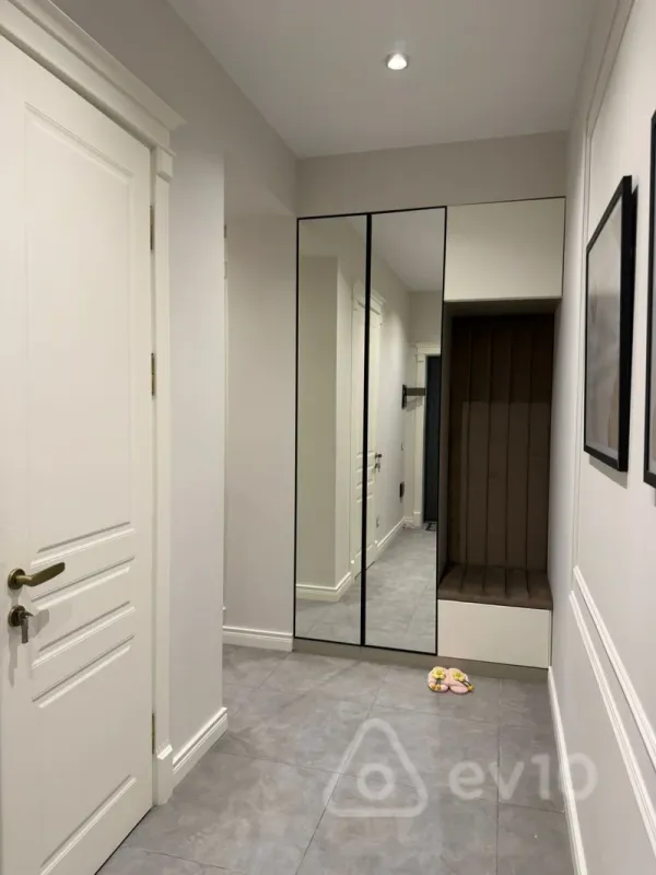 Kirayə verilir 2 otaqlı yeni tikili 68 m²