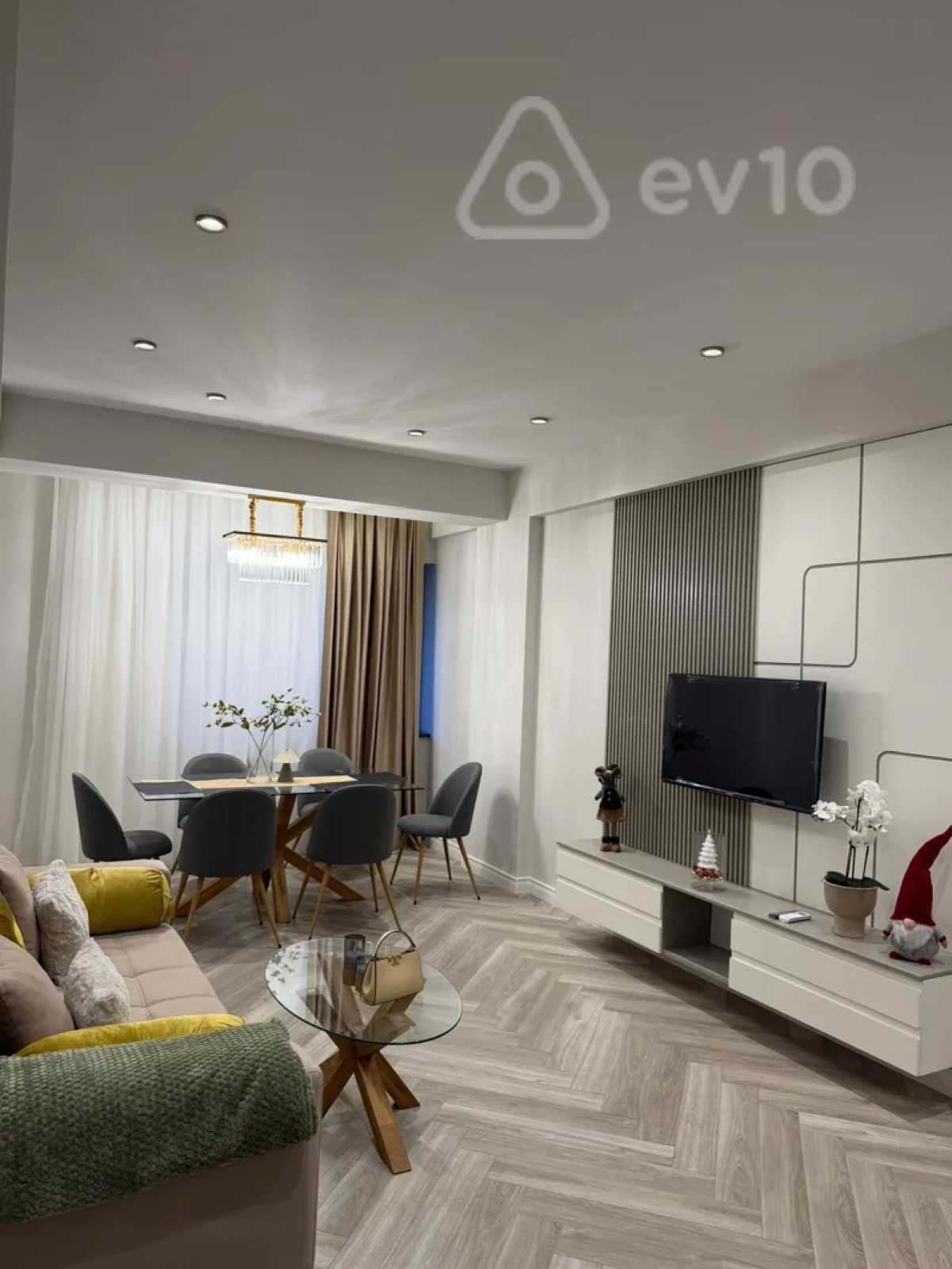 Kirayə verilir 2 otaqlı yeni tikili 68 m²