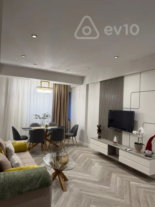 Kirayə verilir 2 otaqlı yeni tikili 68 m²