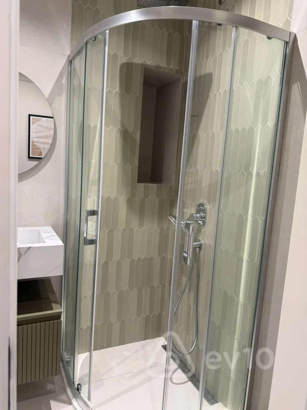 Kirayə verilir 2 otaqlı yeni tikili 68 m²