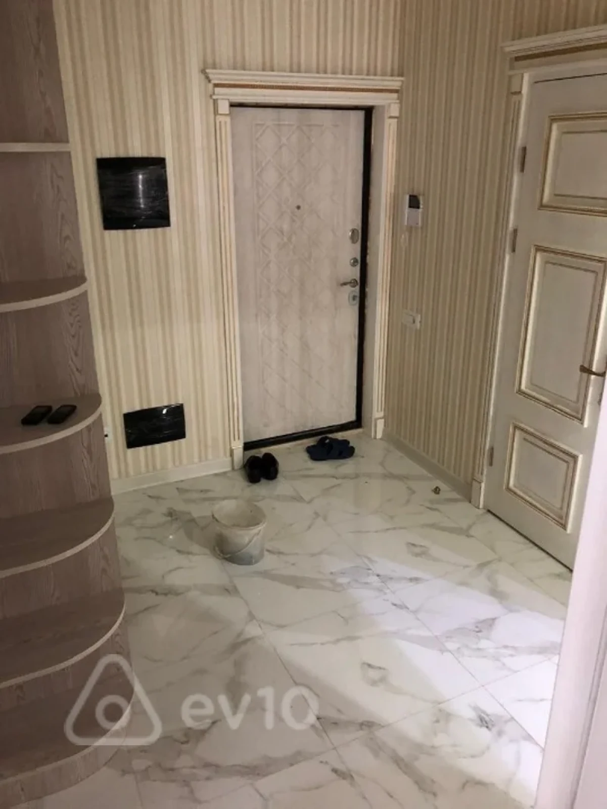 Kirayə verilir 3 otaqlı yeni tikili 85 m²