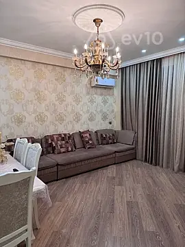 Kirayə verilir 2 otaqlı yeni tikili 70 m²