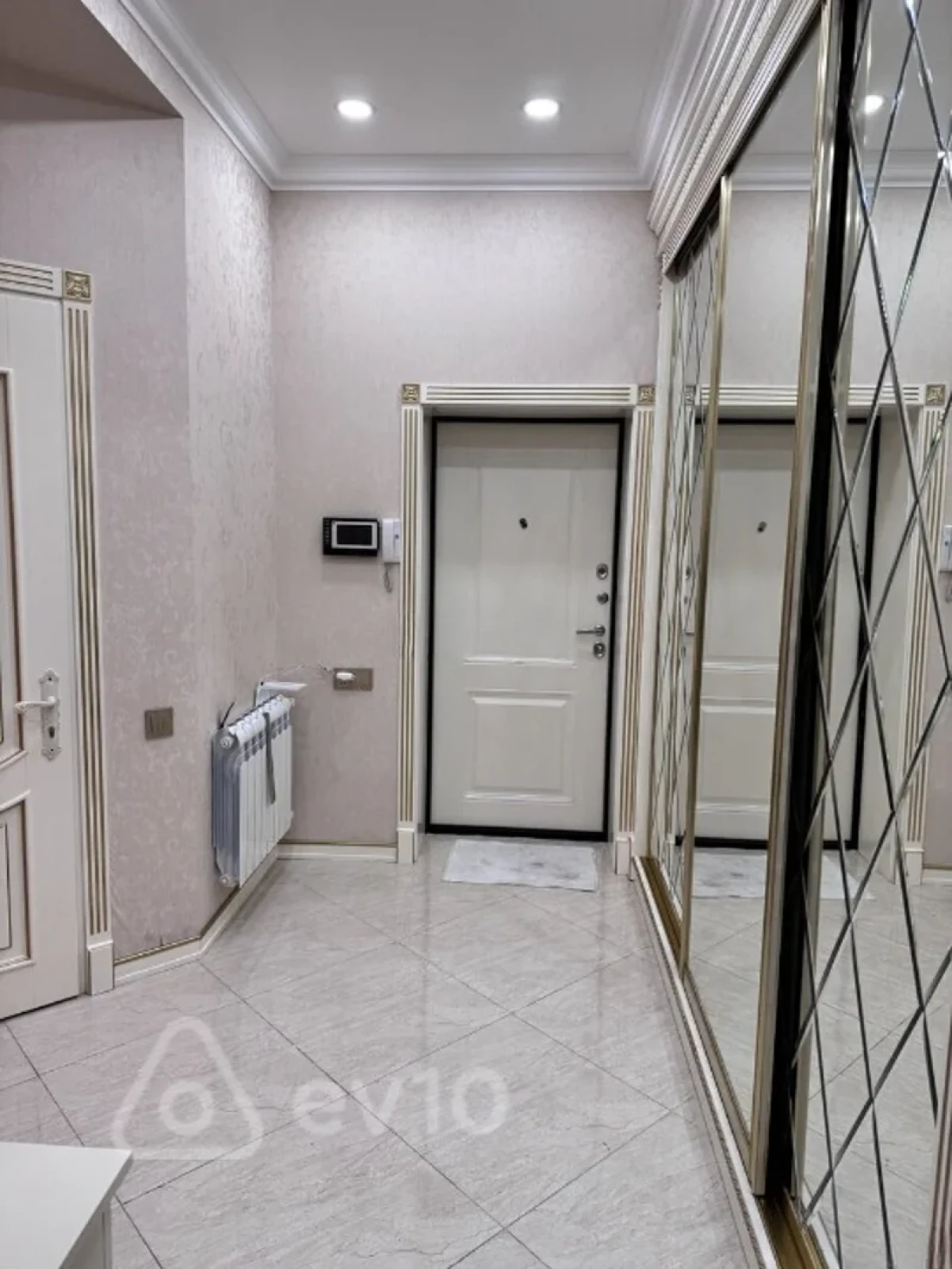 Kirayə verilir 2 otaqlı yeni tikili 70 m²