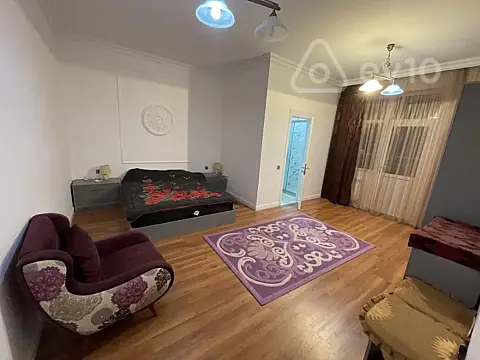 Kirayə verilir 4 otaqlı yeni tikili 140 m²