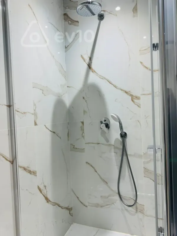 Kirayə verilir 2 otaqlı yeni tikili 55 m²