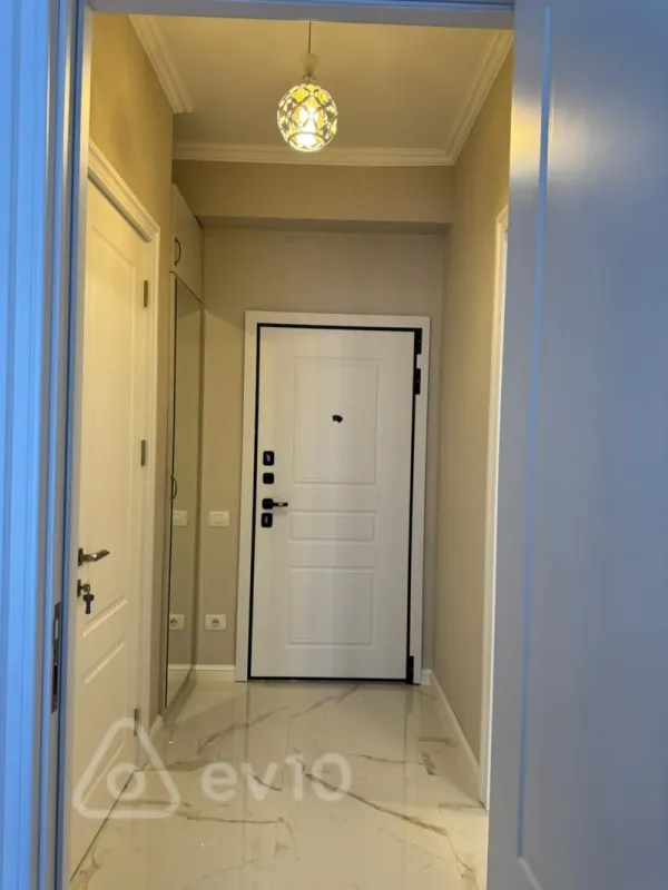 Kirayə verilir 2 otaqlı yeni tikili 55 m²