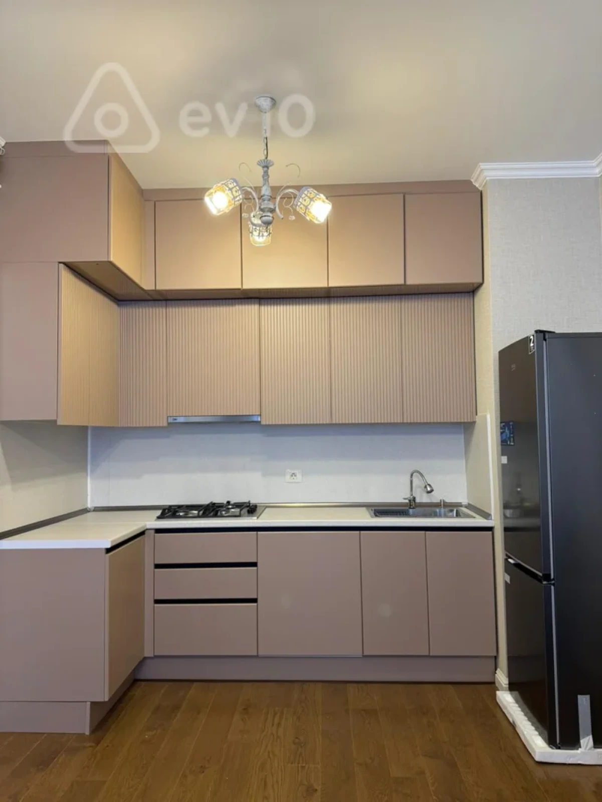 Kirayə verilir 2 otaqlı yeni tikili 55 m²