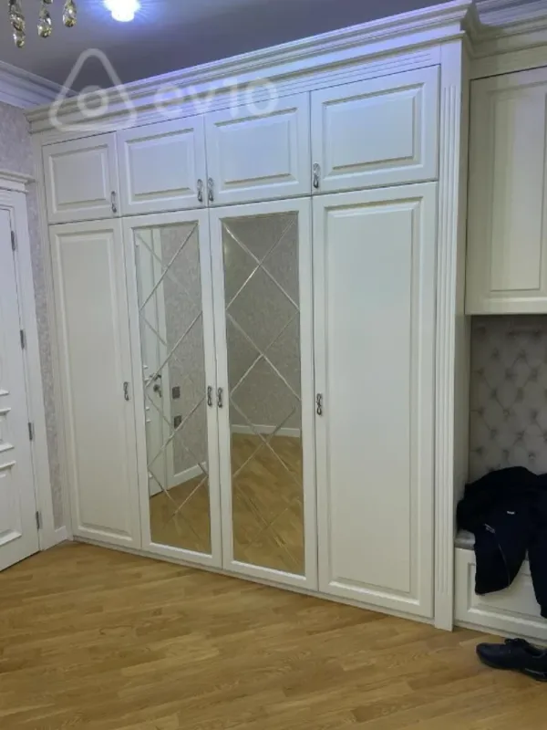 Kirayə verilir 2 otaqlı yeni tikili 96 m²