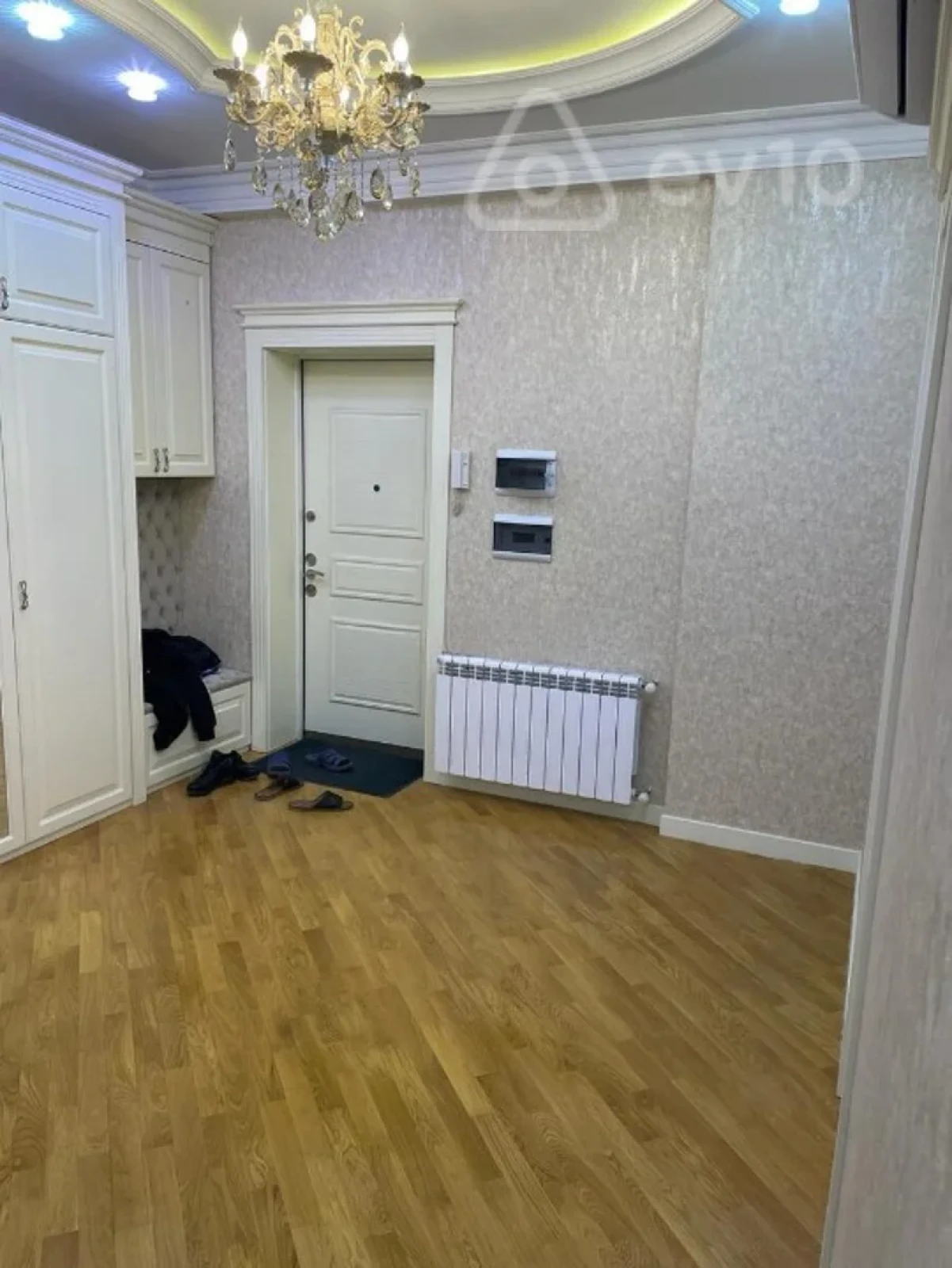 Kirayə verilir 2 otaqlı yeni tikili 96 m²