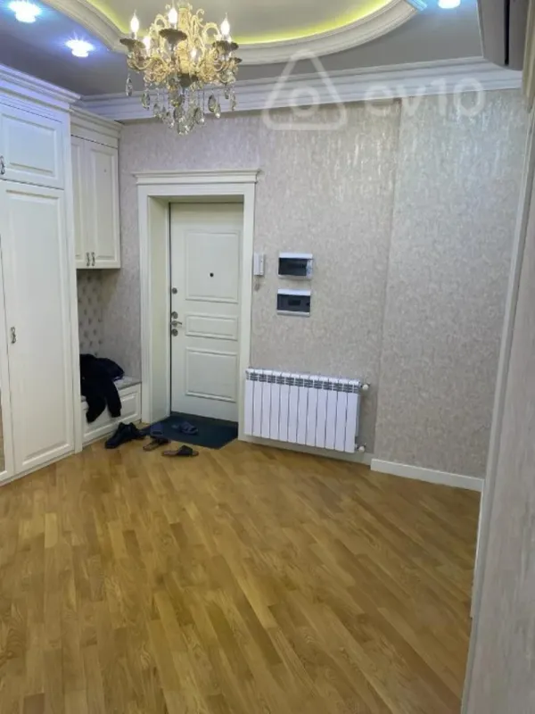 Kirayə verilir 2 otaqlı yeni tikili 96 m²