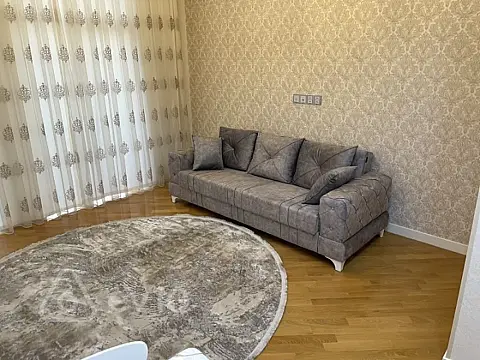 Kirayə verilir 2 otaqlı yeni tikili 96 m²