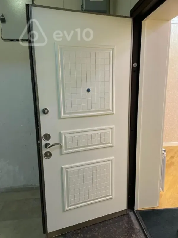 Kirayə verilir 2 otaqlı yeni tikili 96 m²