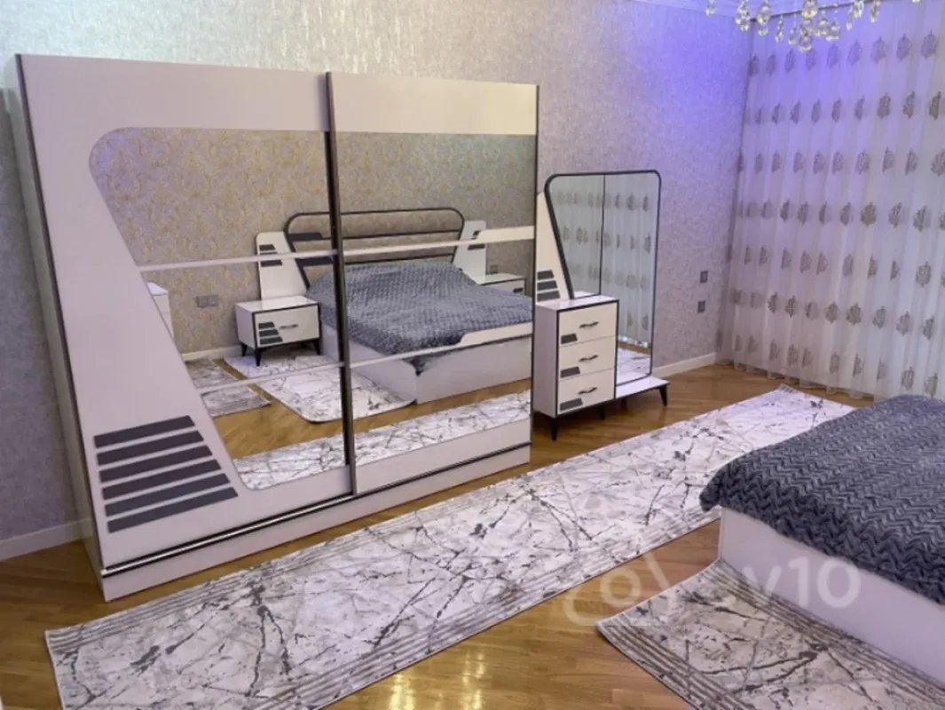 Kirayə verilir 2 otaqlı yeni tikili 96 m²