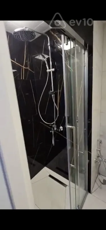 Kirayə verilir 2 otaqlı yeni tikili 60 m²