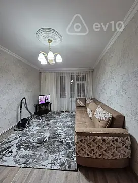 Kirayə verilir 2 otaqlı köhnə tikili 55 m² — Bakı, Səbail 2 otaq 55.00 m²