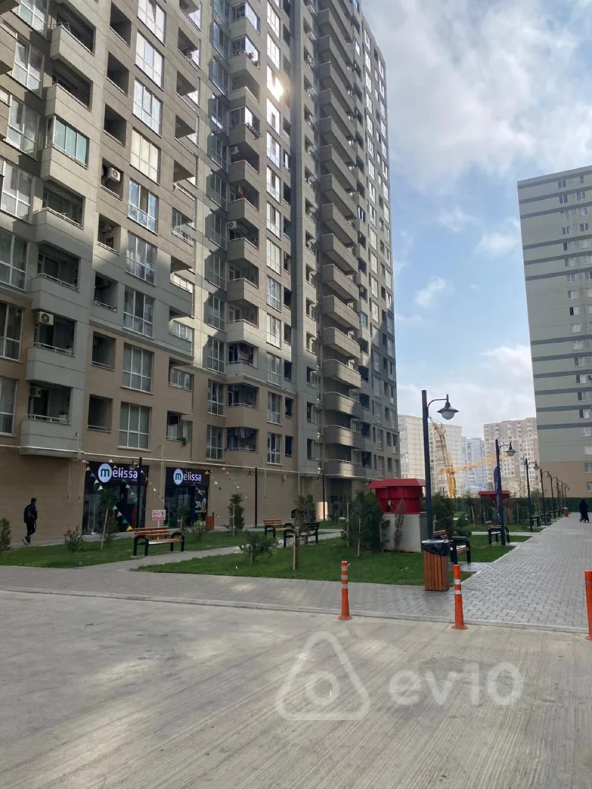 Kirayə verilir 2 otaqlı yeni tikili 50 m²