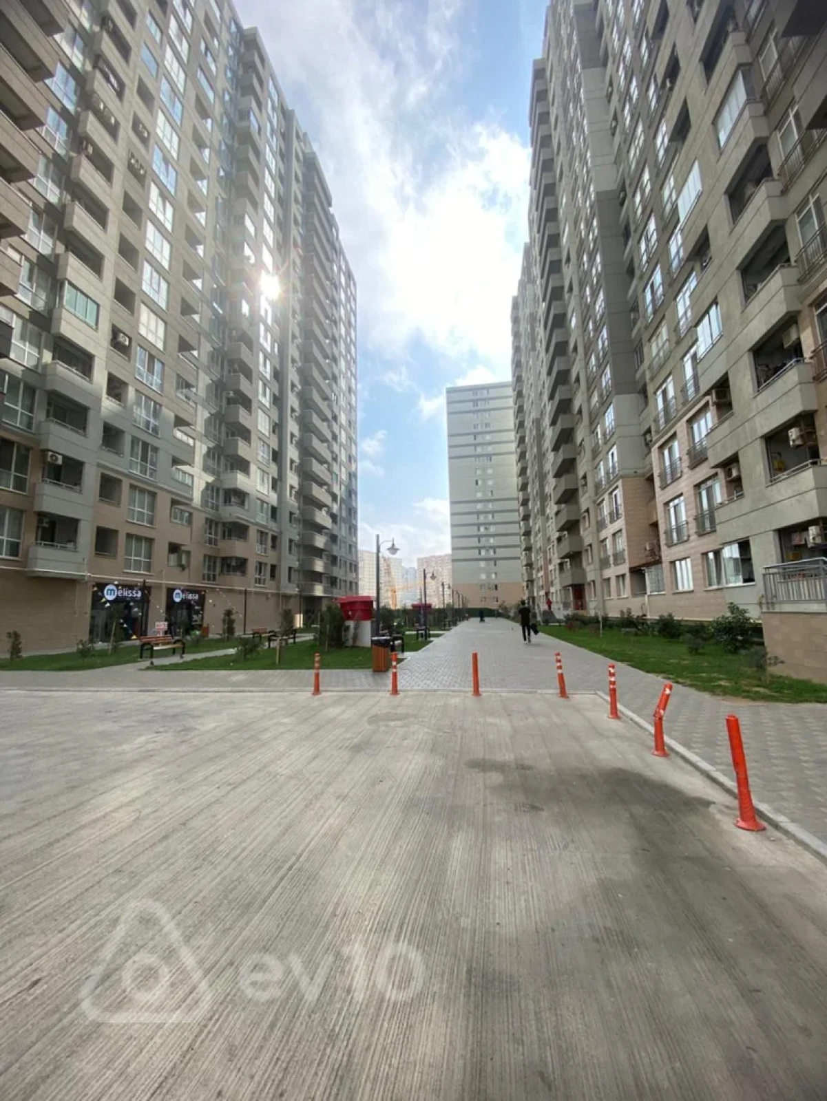 Kirayə verilir 2 otaqlı yeni tikili 50 m²