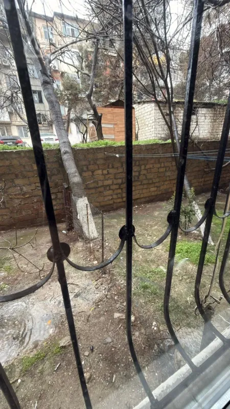 Kirayə verilir 2 otaqlı yeni tikili 50 m²