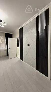 Kirayə verilir 2 otaqlı yeni tikili 50 m²