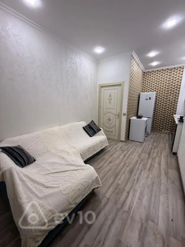 Kirayə verilir 2 otaqlı yeni tikili 75 m²